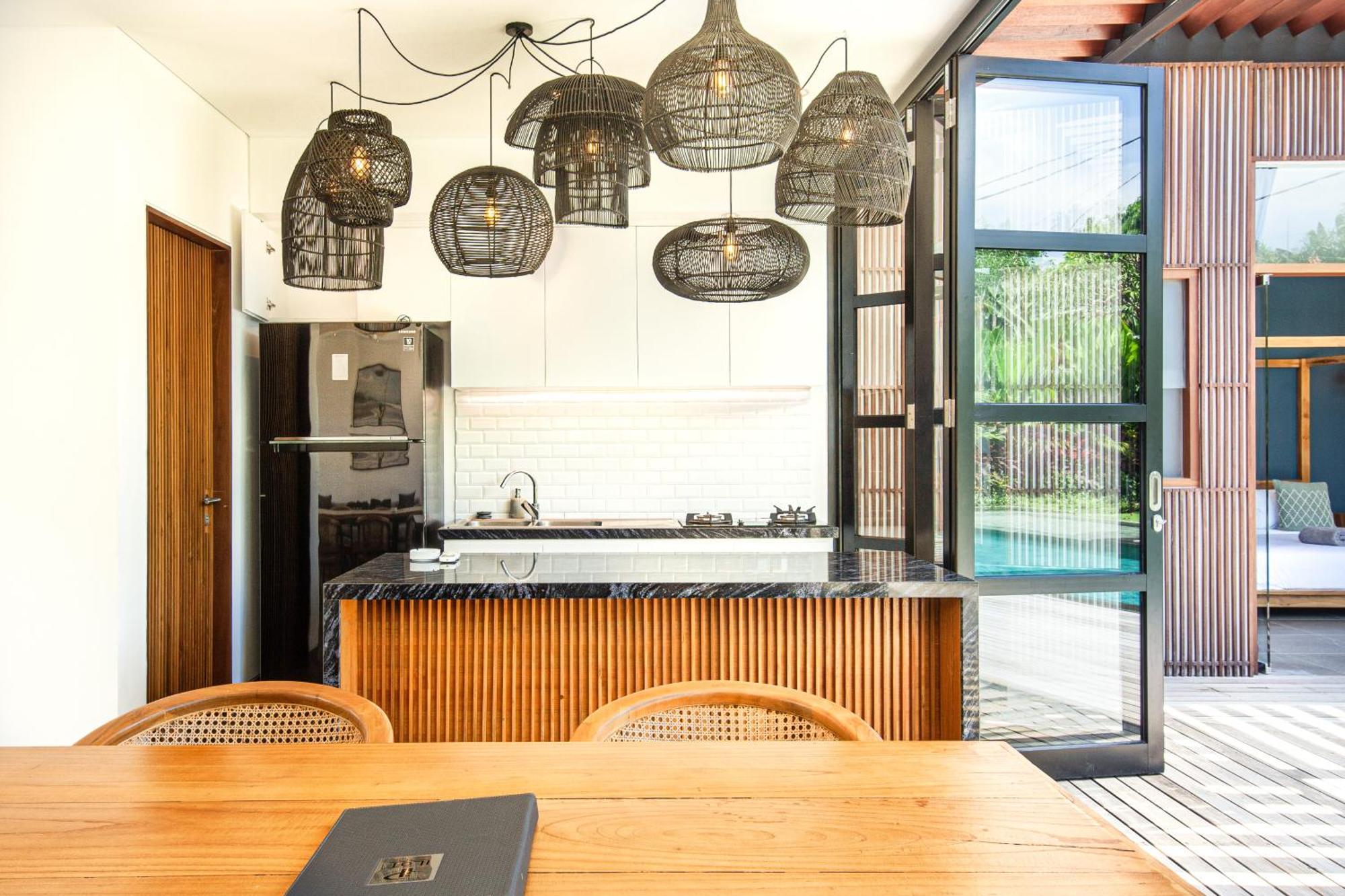 New 5Br Villa, Enclosed Lounge, Canggu Oasis Bagian luar foto